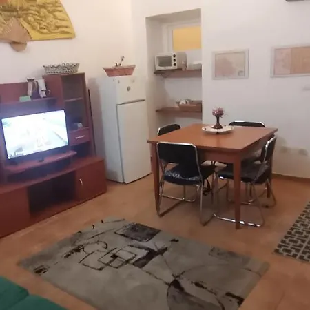 E Sassari